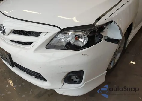 2012 Toyota Corolla S из США, поврежденный, VIN 2T1BU4EE8CC862854